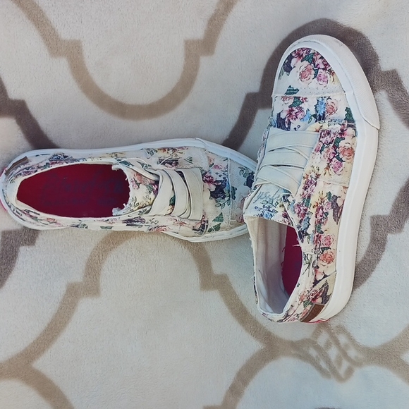 Blowfish Malibu Floral Slide~On Unisex Sneakers - Picture 2 of 8